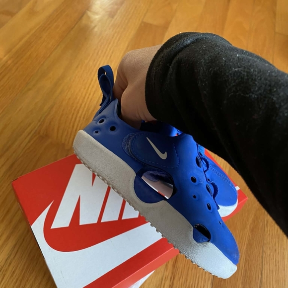 Nike Sunray Protect 4 Kids Royal Blue Water Shoe Size 6c - Picture 11 of 11
